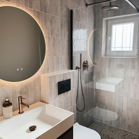 Hola Casa La Sella بيدريجوير